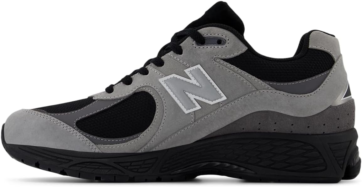 New Balance 2002R Shoes - Black/Silver Metallic