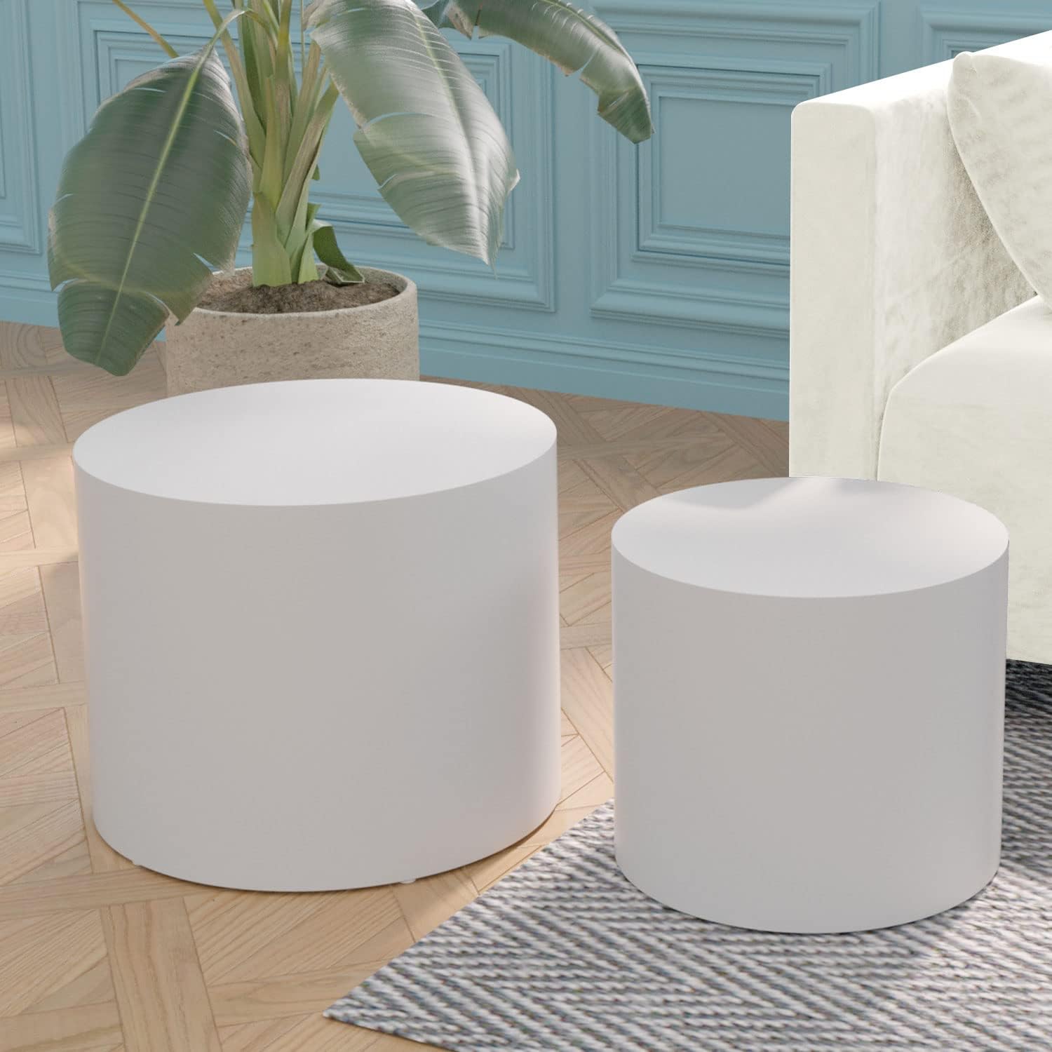 18.9' Round Nesting Coffee Table Set of 2,Wooden Circle Coffee and End Tables,Durable Accent Furniture,Modern Space-Saving Design for Small Living Room,Offices,No Assembling Needed (Matt White)