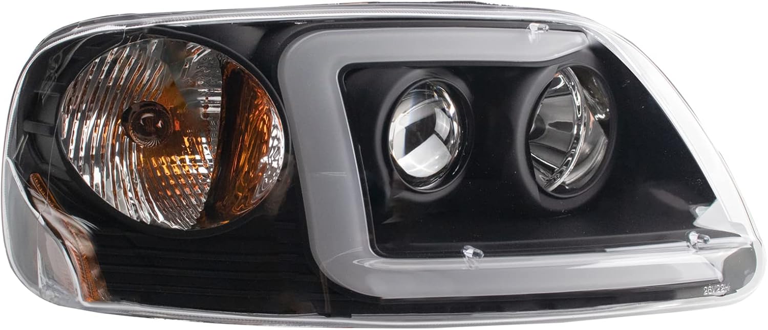 TRQ Performance Driver and Passenger Side Headlight Assembly Set Projector Black Housing Clear Lens Compatible with 97-03 Ford F-150 97-02 Ford Expedition 04 F-150 Heritage