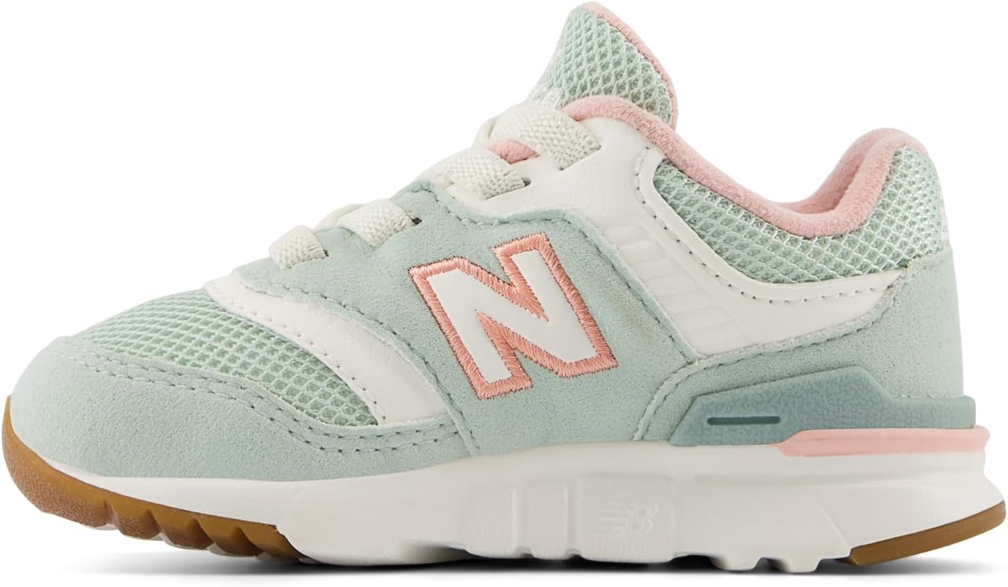 New Balance womens Fresh Foam X Hierro V7 Gore-tex