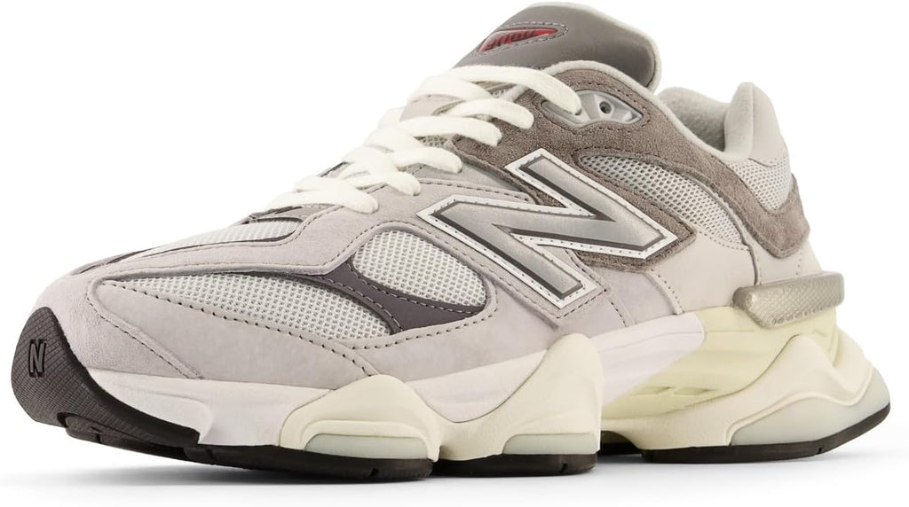 New Balance Women's 574 V2 Essential Sneaker