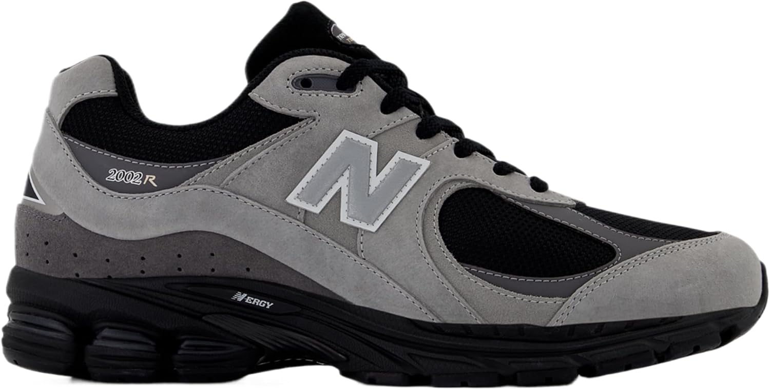 New Balance 2002R Shoes - Black/Silver Metallic