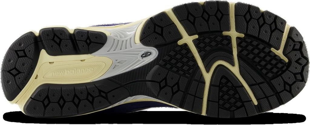New Balance Men's 2002R Sneakers