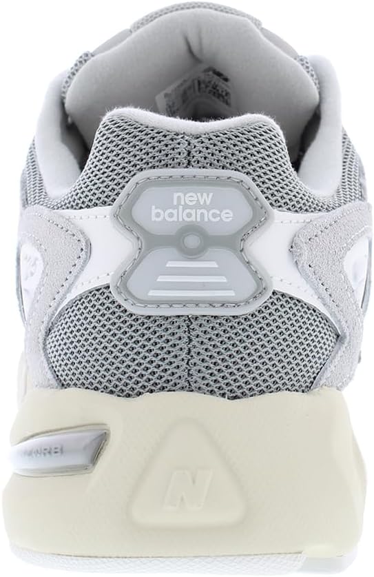 New Balance Men's 725V1 Shoes