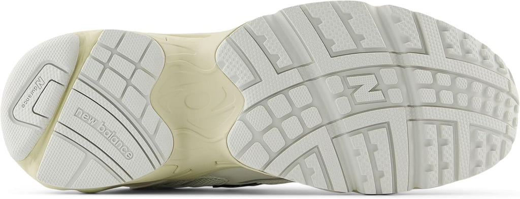 New Balance Men's 725V1 Shoes