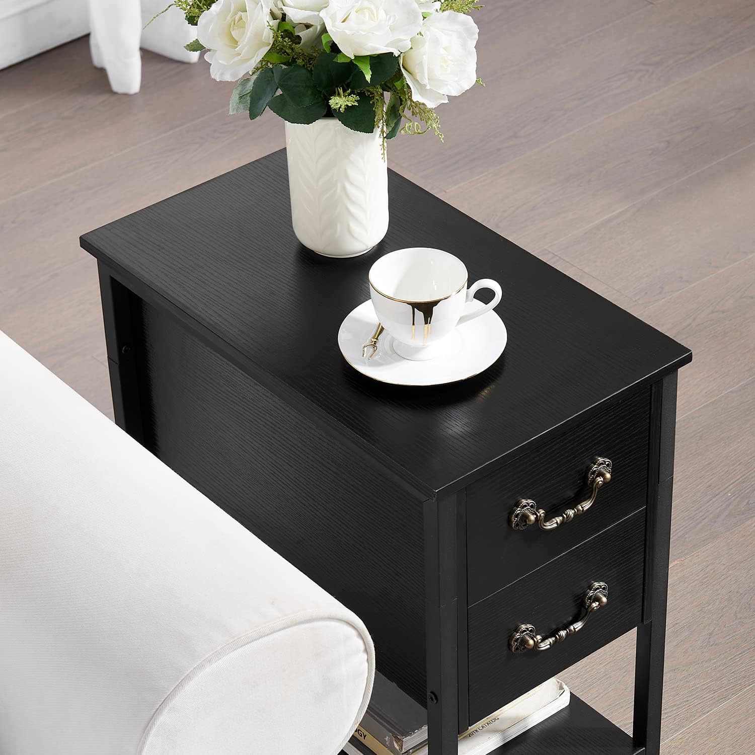 VECELO End Tables,Narrow Nightstand with Drawers and Storage Shelf,Modern Night Stand for Small Spaces, Living Room,Bedroom，Black