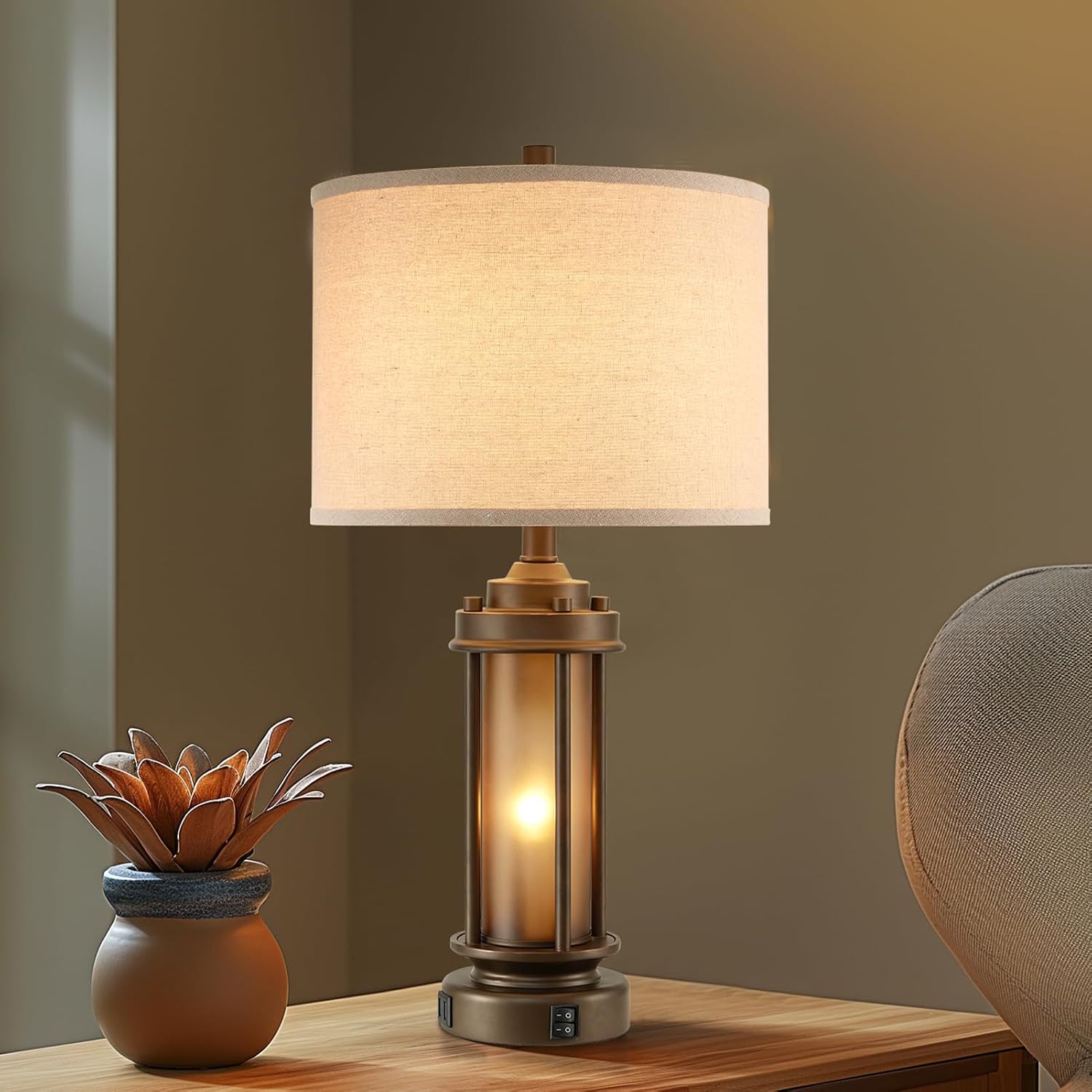 AIEAMPDO Set of 2 Farmhouse Table Lamps for Living Room, Rustic Vintage Bedside Lamps with 2 USB Ports, Bedroom Nightstand Lamp with Amber Glass Nightlight for End Table Entryway, 4 Bulbs Includes