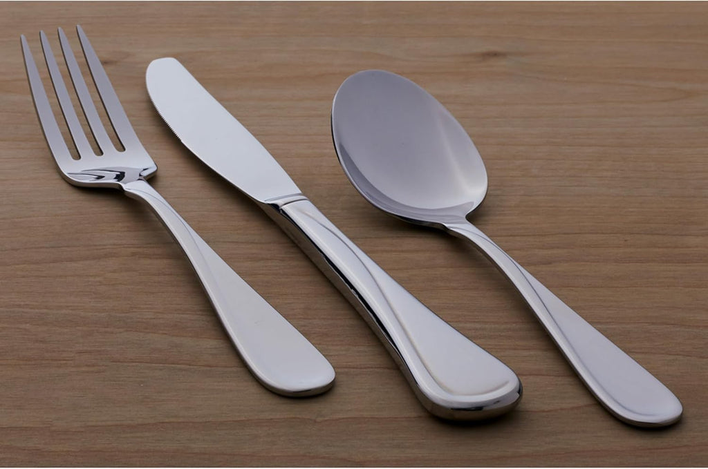Oneida Silverware Set For 4, Flight 20-Piece Everyday Flatware Set, Service For 4, 18/0 Stainless Steel, Swirl, Mirror Finish, Dishwasher Safe, Knives Spoons and Forks Set, Dining (Silver, 20 Pieces)