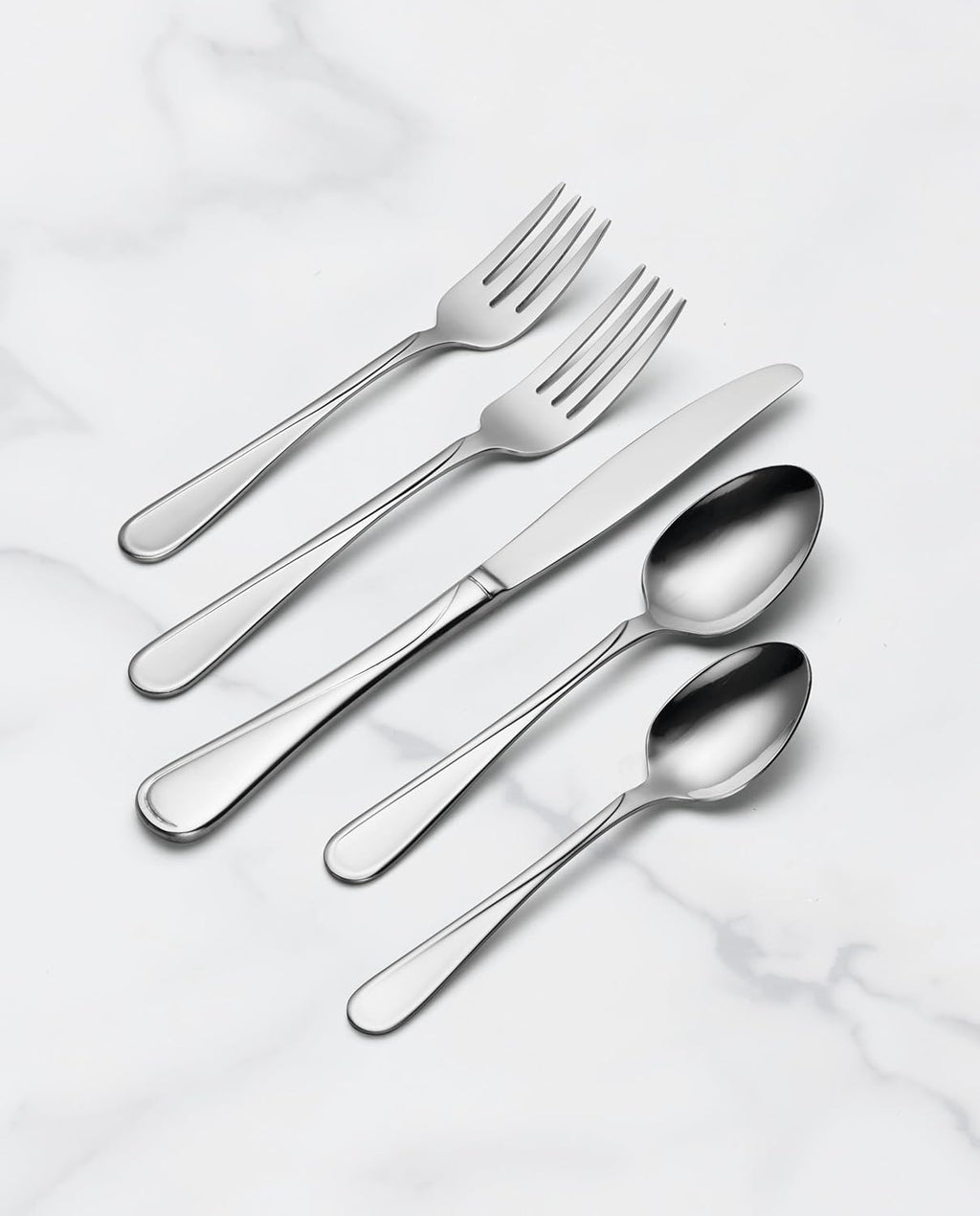 Oneida Silverware Set For 4, Flight 20-Piece Everyday Flatware Set, Service For 4, 18/0 Stainless Steel, Swirl, Mirror Finish, Dishwasher Safe, Knives Spoons and Forks Set, Dining (Silver, 20 Pieces)