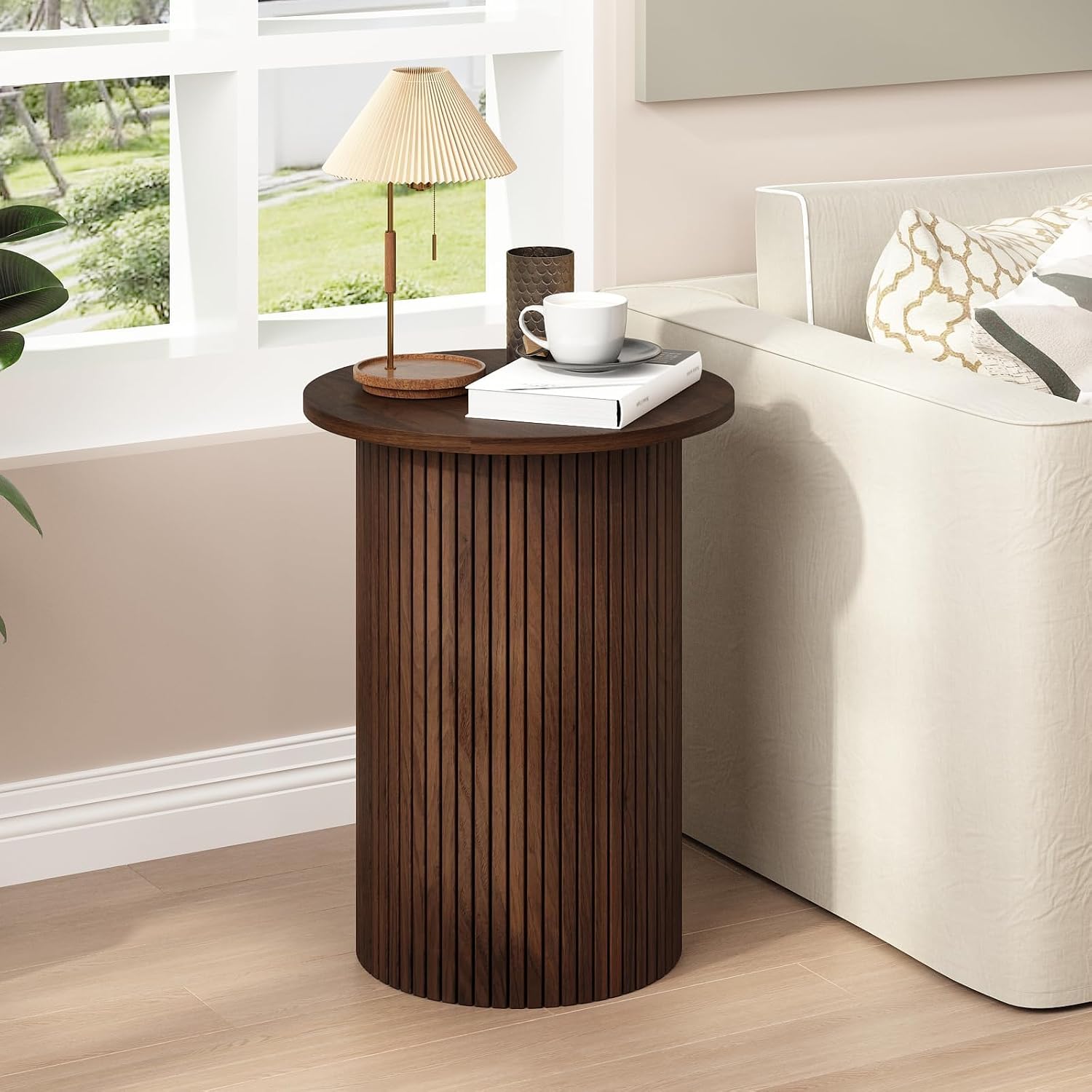 Wnutrees Round Fluted End Table, Small Accent Pedestal Side Table, Wood Fluted Nightstand Bedside Table for Living Room, Bedroom, Handcrafted Finish, Brown, 2Pack
