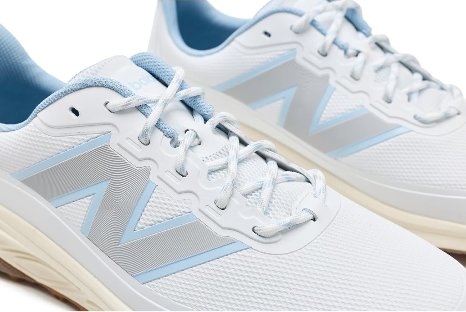 New Balance Women's Women's Fresh Foam Contend V3