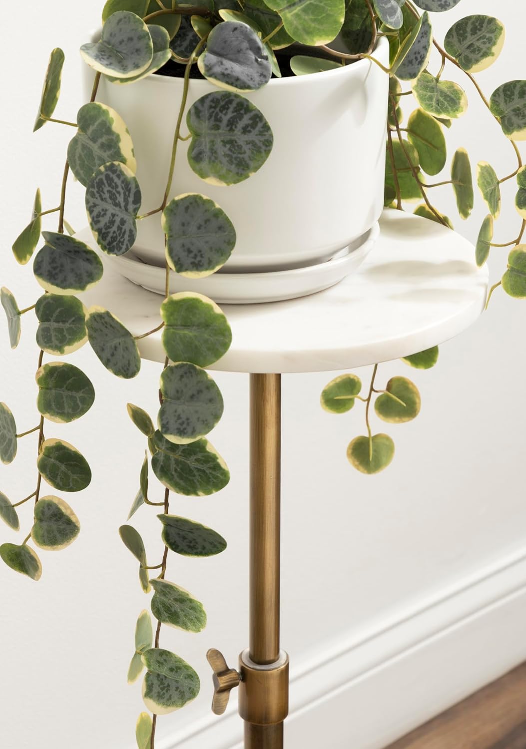 Kate and Laurel Engles Traditional Adjustable-Height Pedestal Drink Table; 10 x 10 x 30; White Marble and Antique Brass; Vintage Round Indoor Metal Plant Stand with Authentic Marble Tabletop