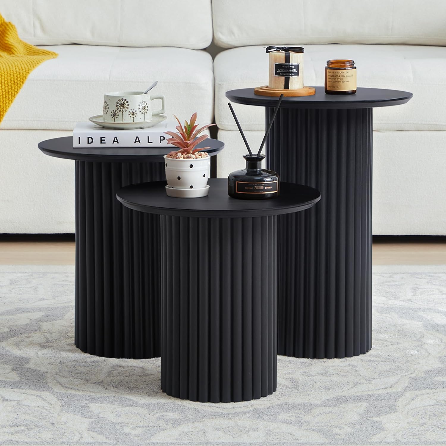 Bifins Round Nesting Coffee Table Set of 3,Mid Century Modern Fluted Coffee and End Table Set,Small Circle Wooden Side Table Drink Table for Living Room (Black)