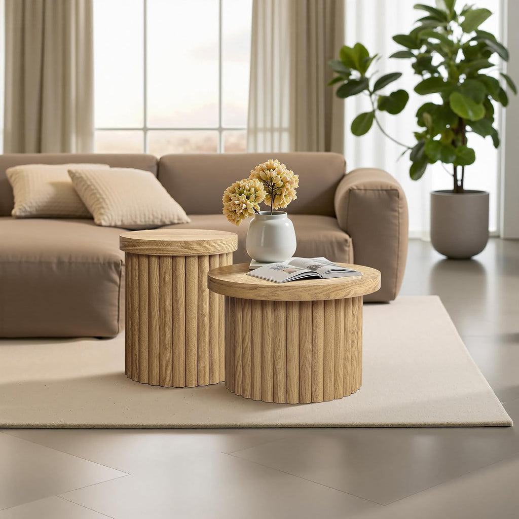 LuxenHome 23.5' Small Round Coffee Table, Wooden Fluted Oak Accent Table, Modern Side Tables for Living Room