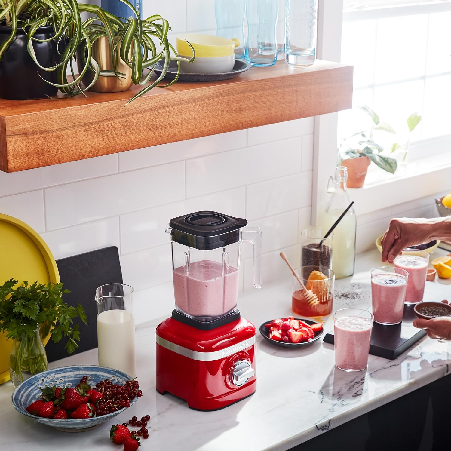 KitchenAid K150 3 Speed Ice Crushing Blender with 2 Personal Blender Jars - KSB1332Y - Passion Red