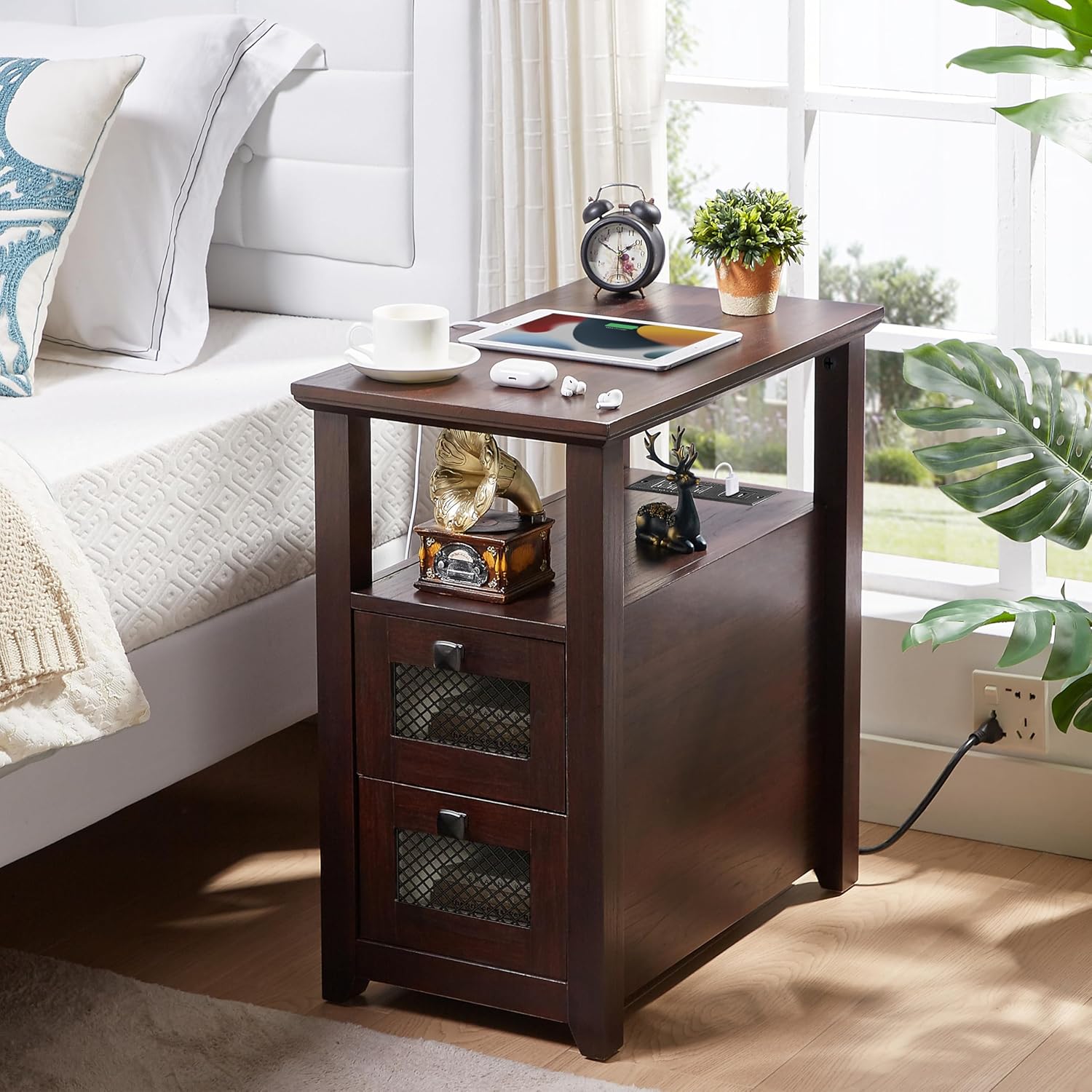 HDDDZSW Farmhouse XXL End Table with Charging Station, Narrow Side Table with USB Ports and Outlets, Nightstand with 2 Drawers Storage, Bedside Tables for Living Room, Bedroom, Rustic Cherry