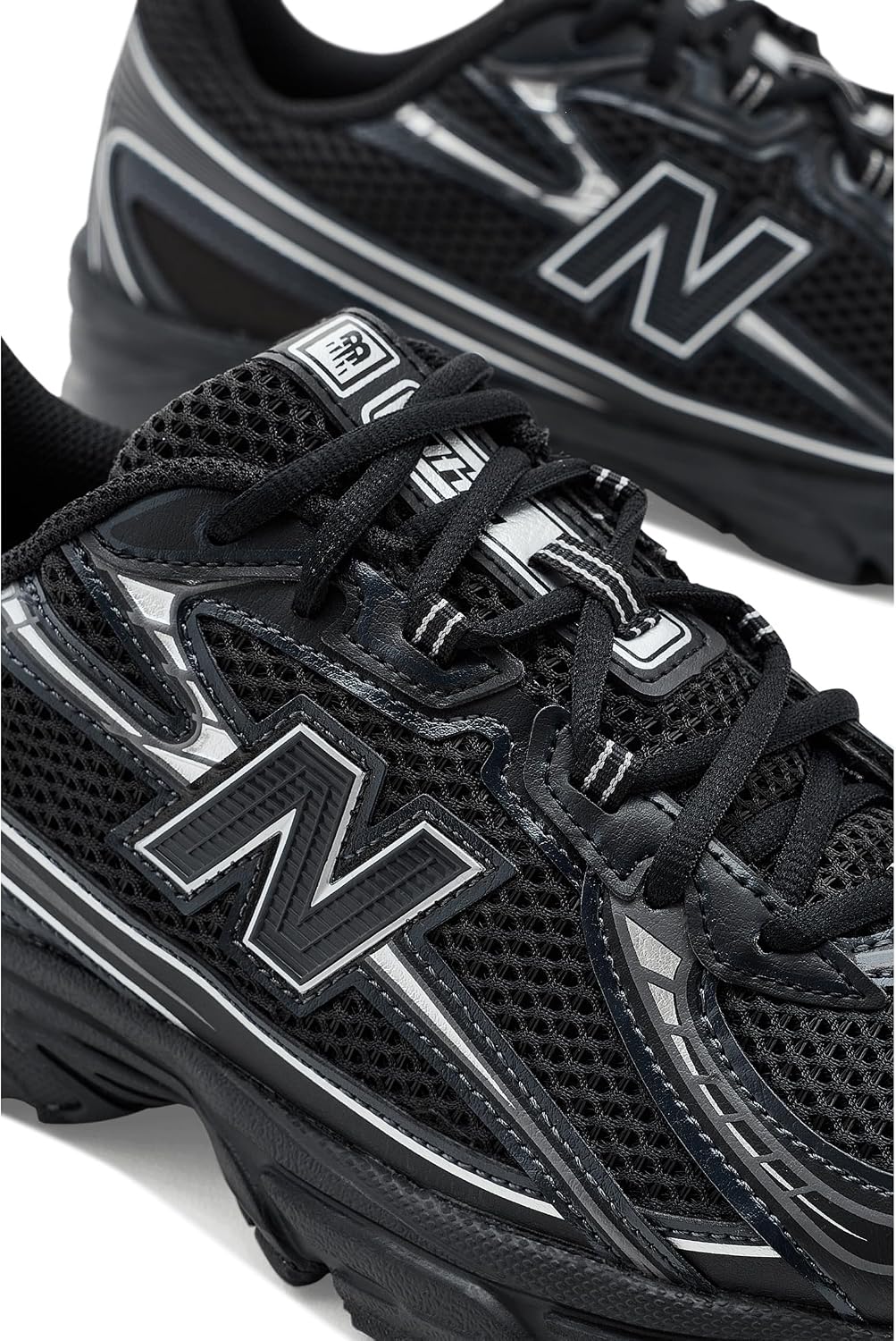 New Balance Men's FuelCell 996 V4 Hard Court Tennis Shoe