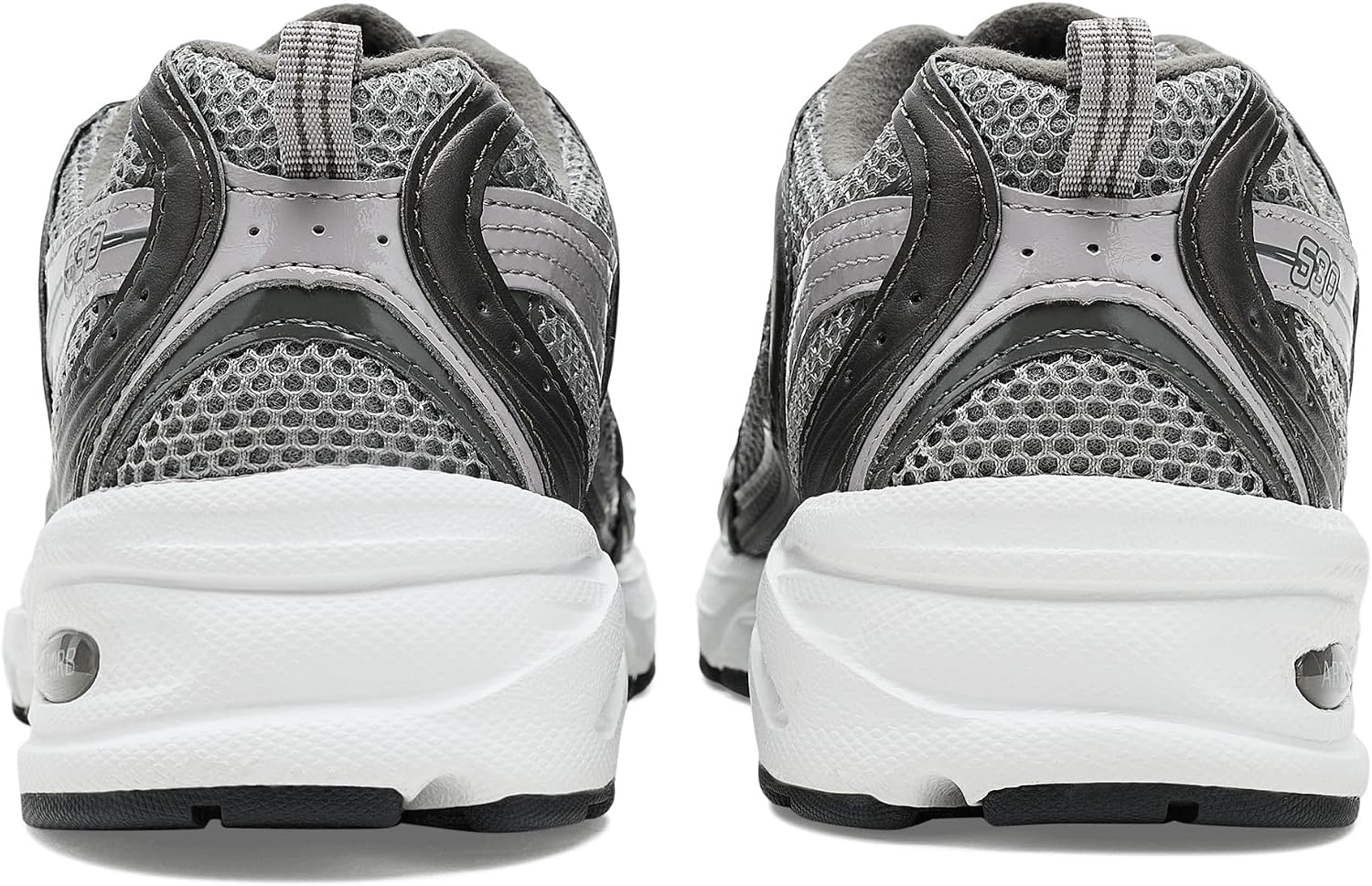 New Balance Unisex 530 Black Metallic/Truffle Salt Men 8 Women 9.5 Medium