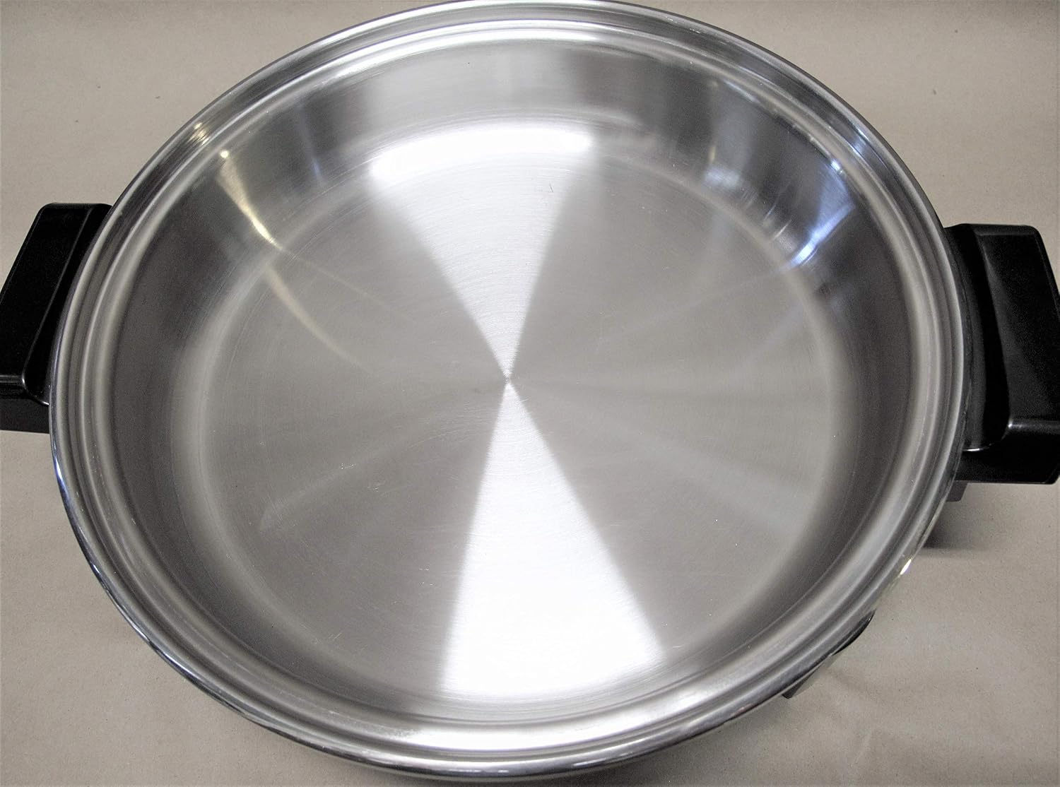 12 ' Oil Core Electric Skillet