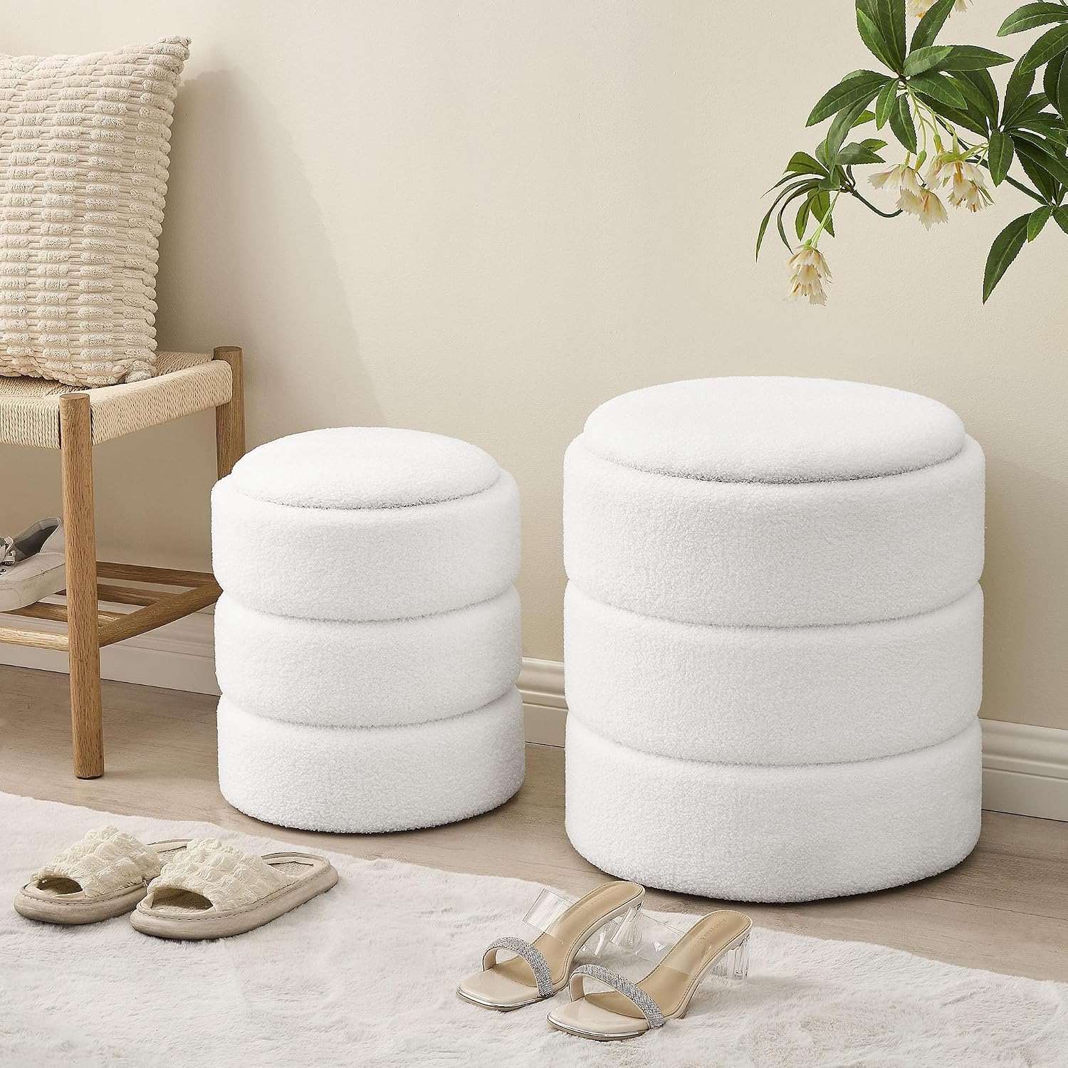 oakvivo Round Ottoman with Storage Set of 2, Soft Teddy Velvet Upholstered Foot Stool Vanity Chairs, Support 330lbs Padded Seat Multifunctional Ottomans Footrest, Foot Rest for Living Room, White