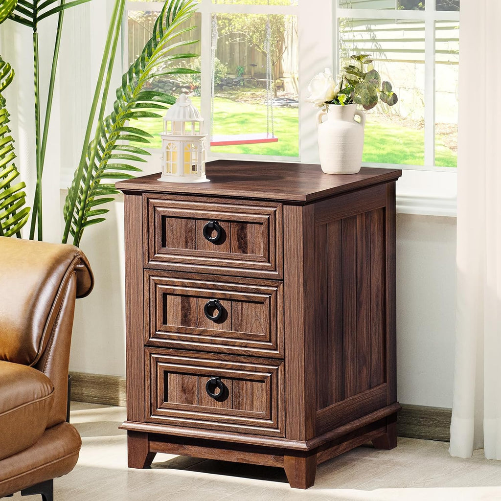 Joaxswe 18' Farmhouse Night Stand with 3 Drawers, Wood End Table Dresser for Bedroom, Retro Nightstand, Bed Side Table with Metal Handle, Bedside Cabinet for Bedroom Living Room, Closet