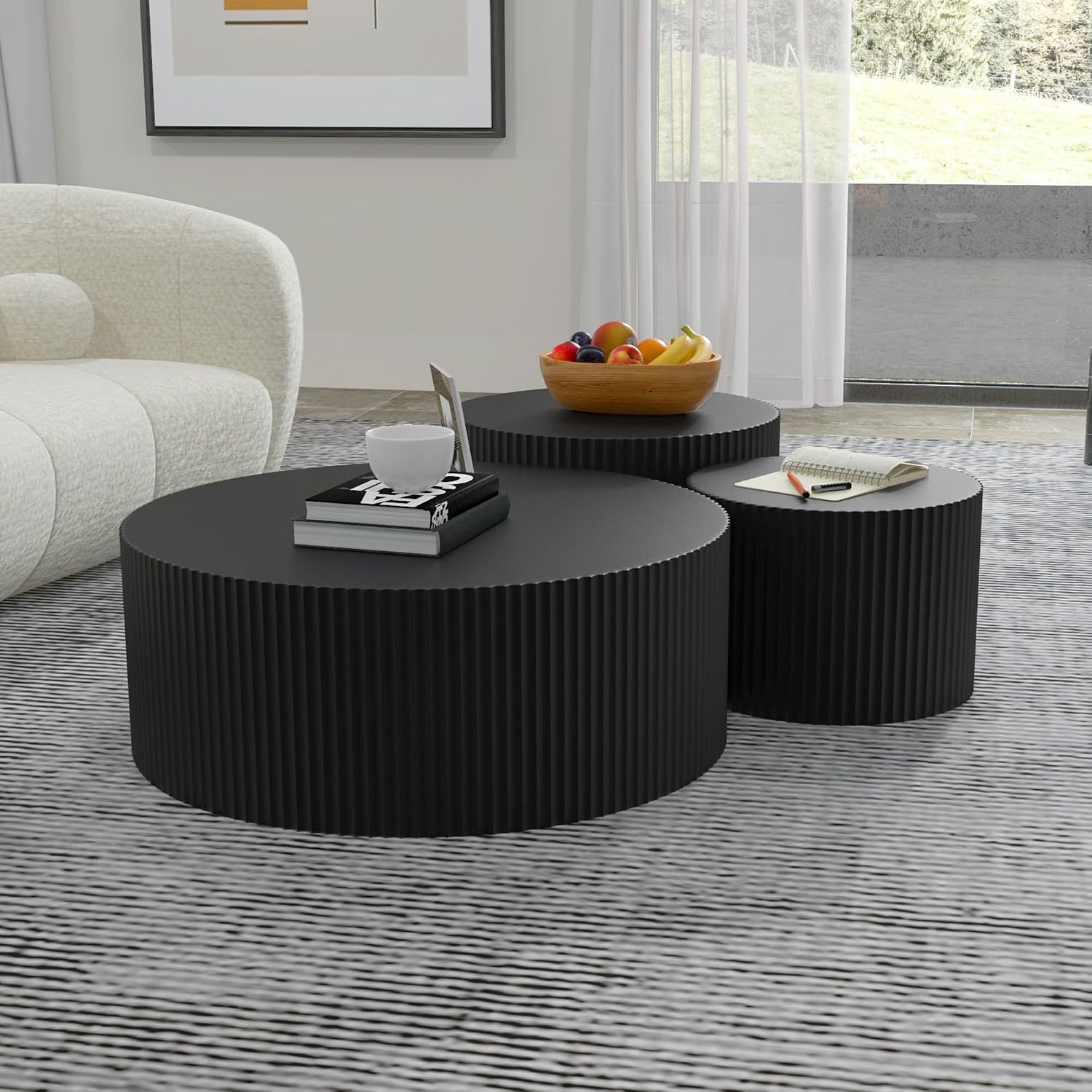 WILLIAMSPACE Black Round Coffee Table Set of 3, Modern Circle Wood Coffee Table Set, 3 Peice Nesting Coffee Accent Side Table End Table for Home Office, No Assembly (3 PCS, Black)