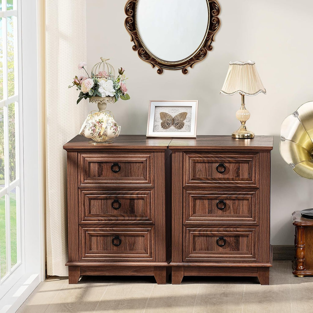 Joaxswe 18' Farmhouse Night Stand with 3 Drawers, Wood End Table Dresser for Bedroom, Retro Nightstand, Bed Side Table with Metal Handle, Bedside Cabinet for Bedroom Living Room, Closet