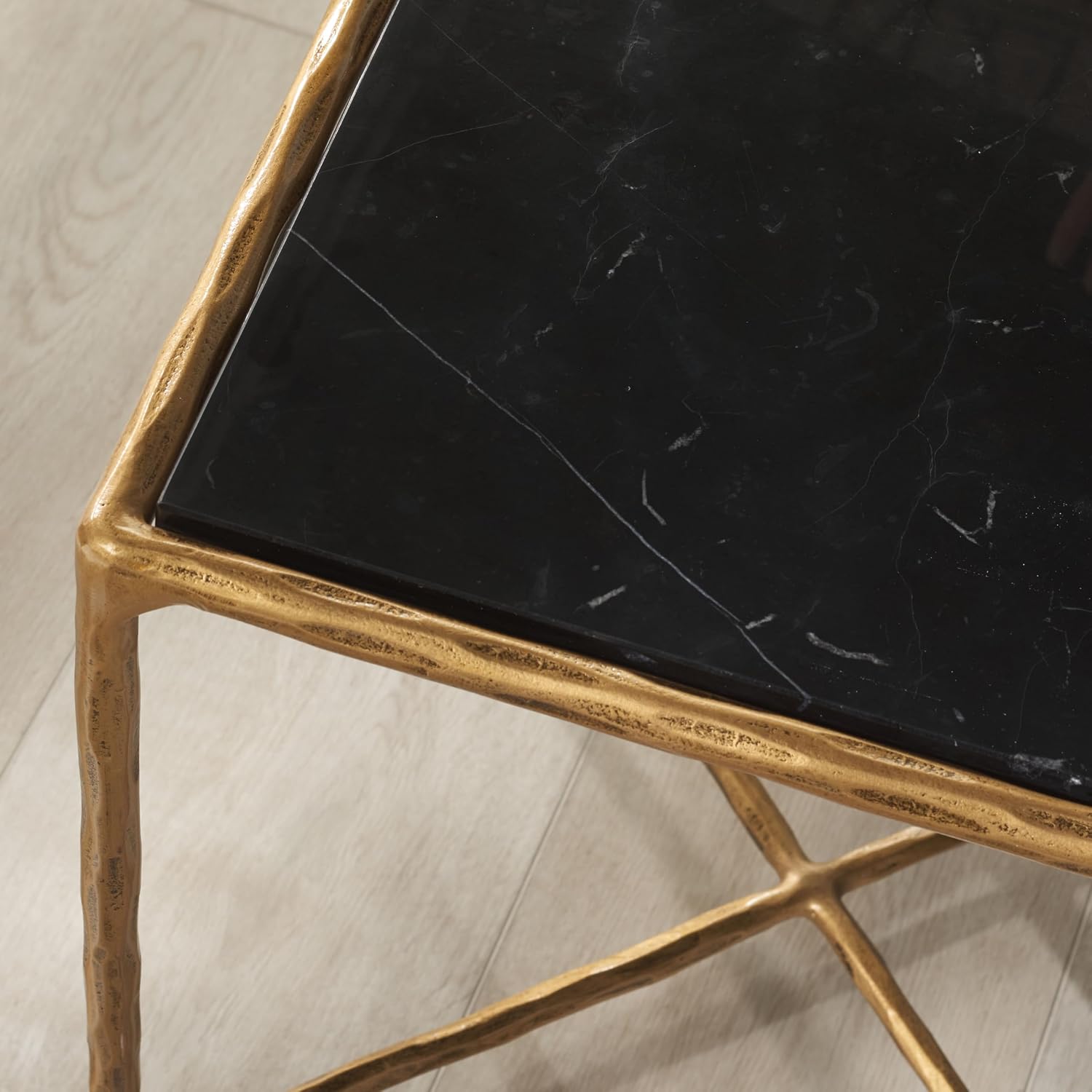 SAFAVIEH Couture Collection Jessa Brass Base & Black Marble Top Square End Table, Fully Assembled