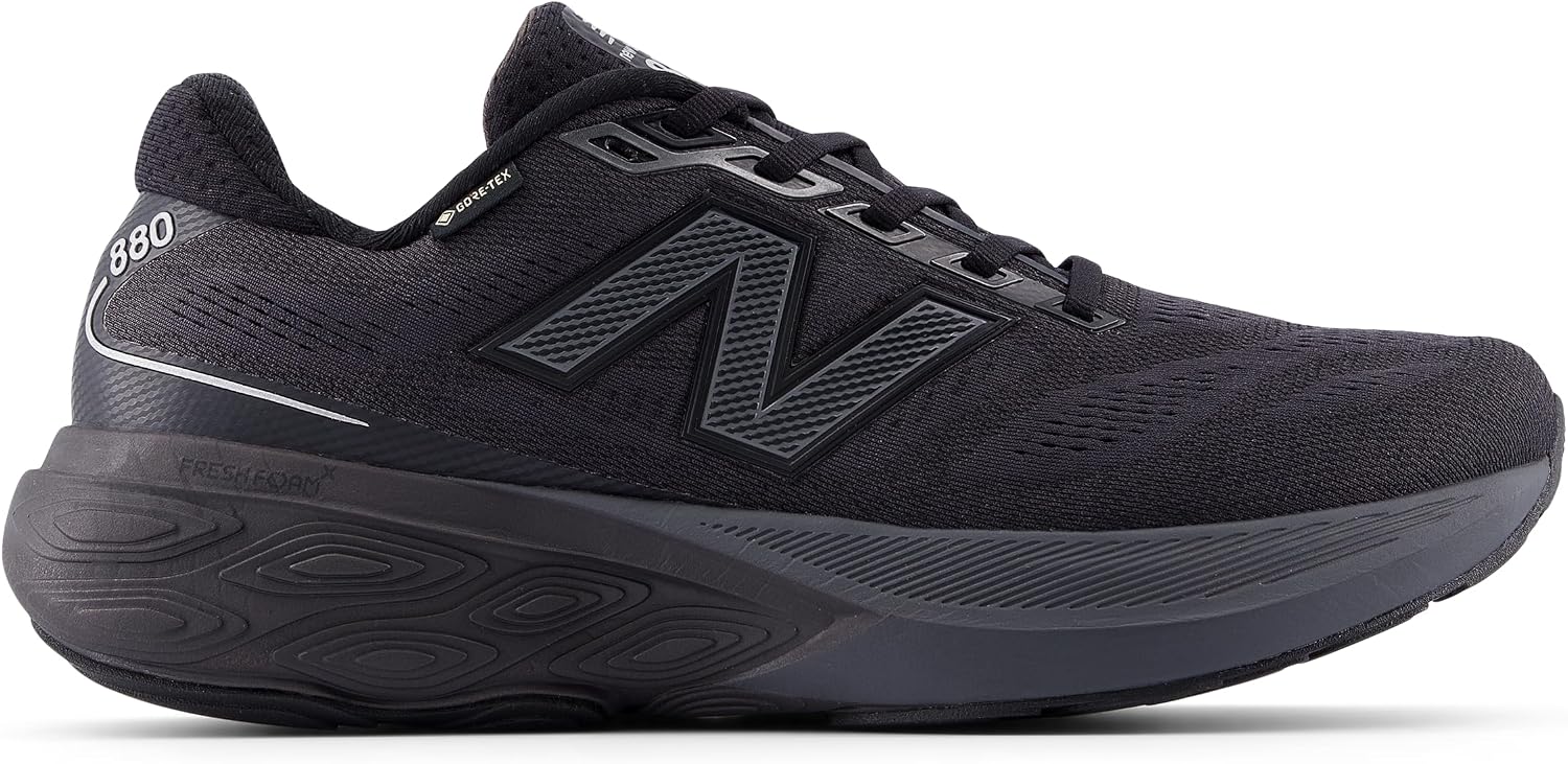 New Balance Men's Fresh Foam X 880 V15 Gore-tex