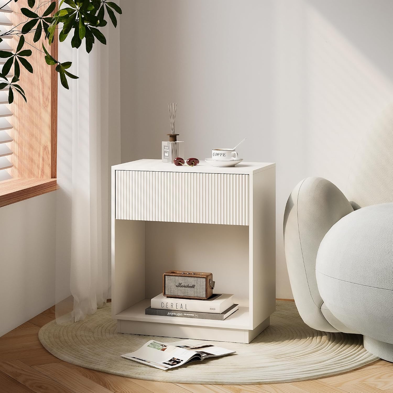 Fluted Nightstands Set of 2, Modern Bedside Table with Drawer and Storage Shelf, Wood End Table Mid Century Night Stands for Bedroom Living Room Sofa Couch Office (White)