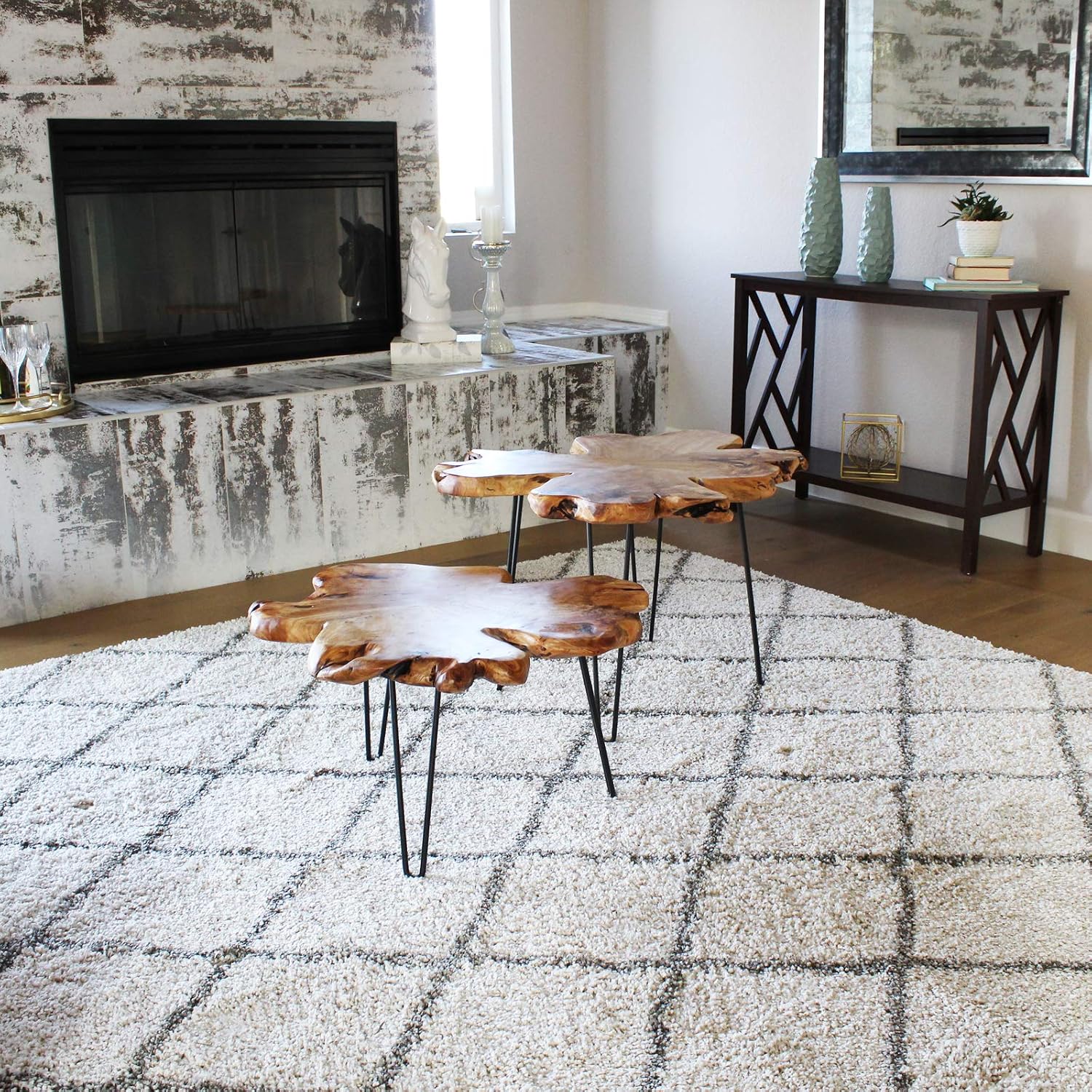WELLAND Rustic Cedar Live Edge Coffee Table with Hairpin Legs, Natural Wood, 28' x 27' x 16'