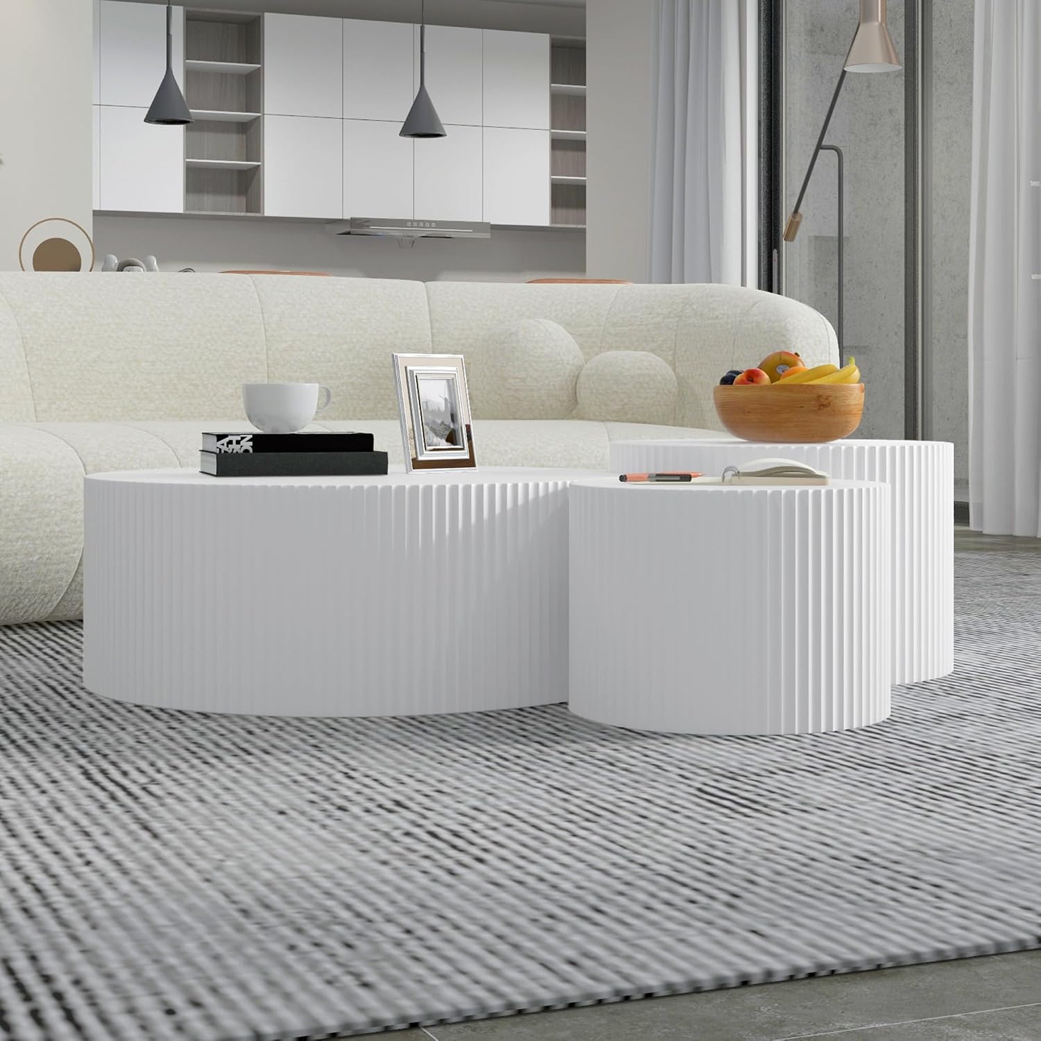 WILLIAMSPACE White Round Coffee Table Set of 3, Modern Circle Wood Coffee Table Set, 3 Peice Nesting Coffee Accent Side Table End Table for Home Office, No Assembly (3 PCS, White)