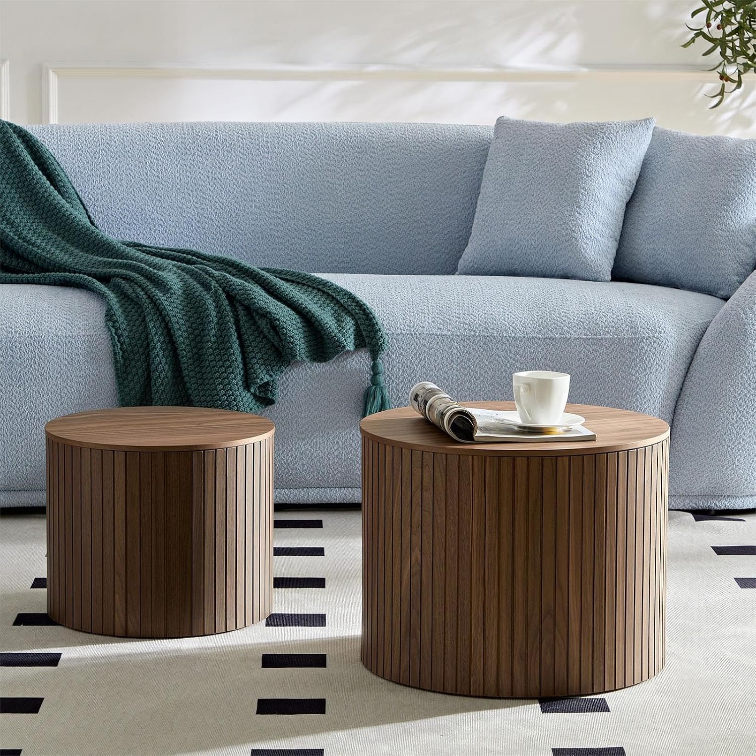 Nesting Coffee Table Set of 2,Modern Round Wooden Coffee Tables with Storage,Luxury Side Table Accent End Table for Small Space Living Room Apartment (19.17')