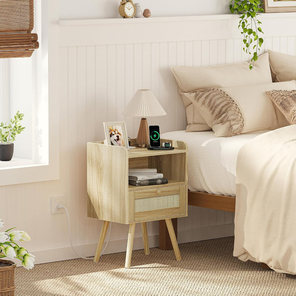 SUPERJARE Nightstands Set of 2, Night Stands with Charging Station & PE Rattan Decor Drawer, Bed Side Tables with Solid Wood Feet, End Table, for Bedroom, Living Room - Natural