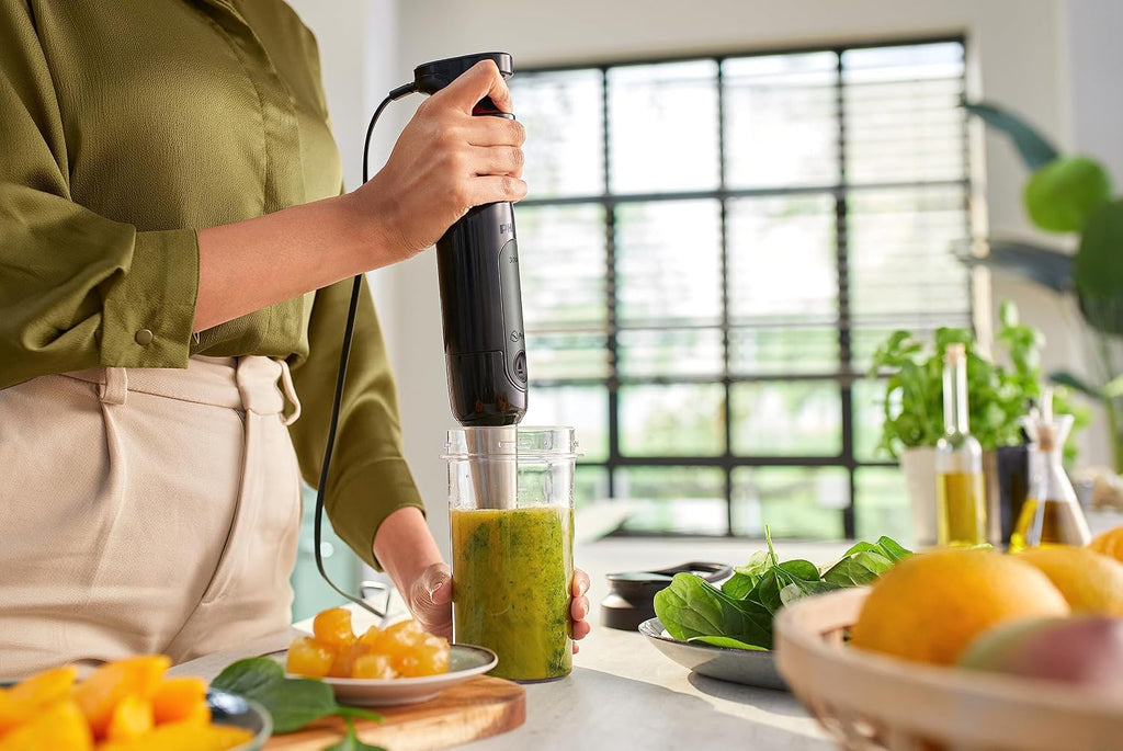 Philips ProMix Viva Collection Handblender, 300W Blending Power, SpeedTouch, Easy & Intuitive, On-the-Go Tumbler, Black & Stainless Steel, (HR2629/91)
