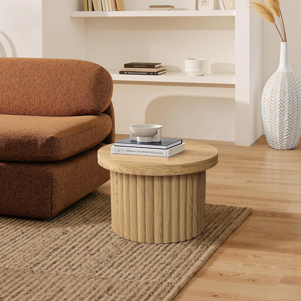 LuxenHome 23.5' Small Round Coffee Table, Wooden Fluted Oak Accent Table, Modern Side Tables for Living Room