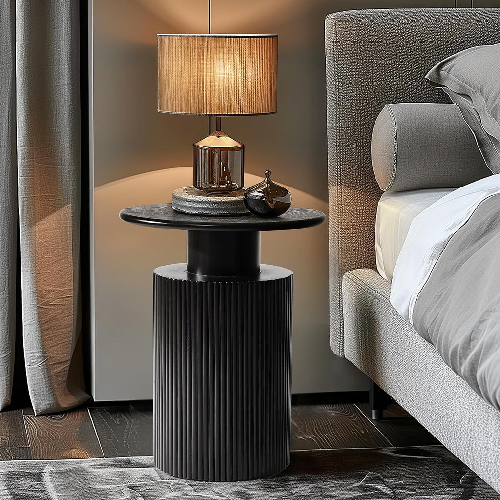 LuxenHome 21' Black Round Side Table, Fluted Black Side Table for Small Spaces, Modern Accent Round End Table for Living Room, Bedroom, Office