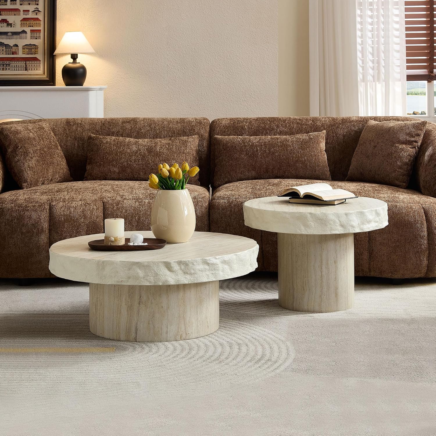 31.69' Round Coffee Table with Round Pedestal, Fiberglass Faux Marble Tabletop for Living Room, Modern Circle Center Table Tea Table for Apartment, Office, Beige Mars Pattern