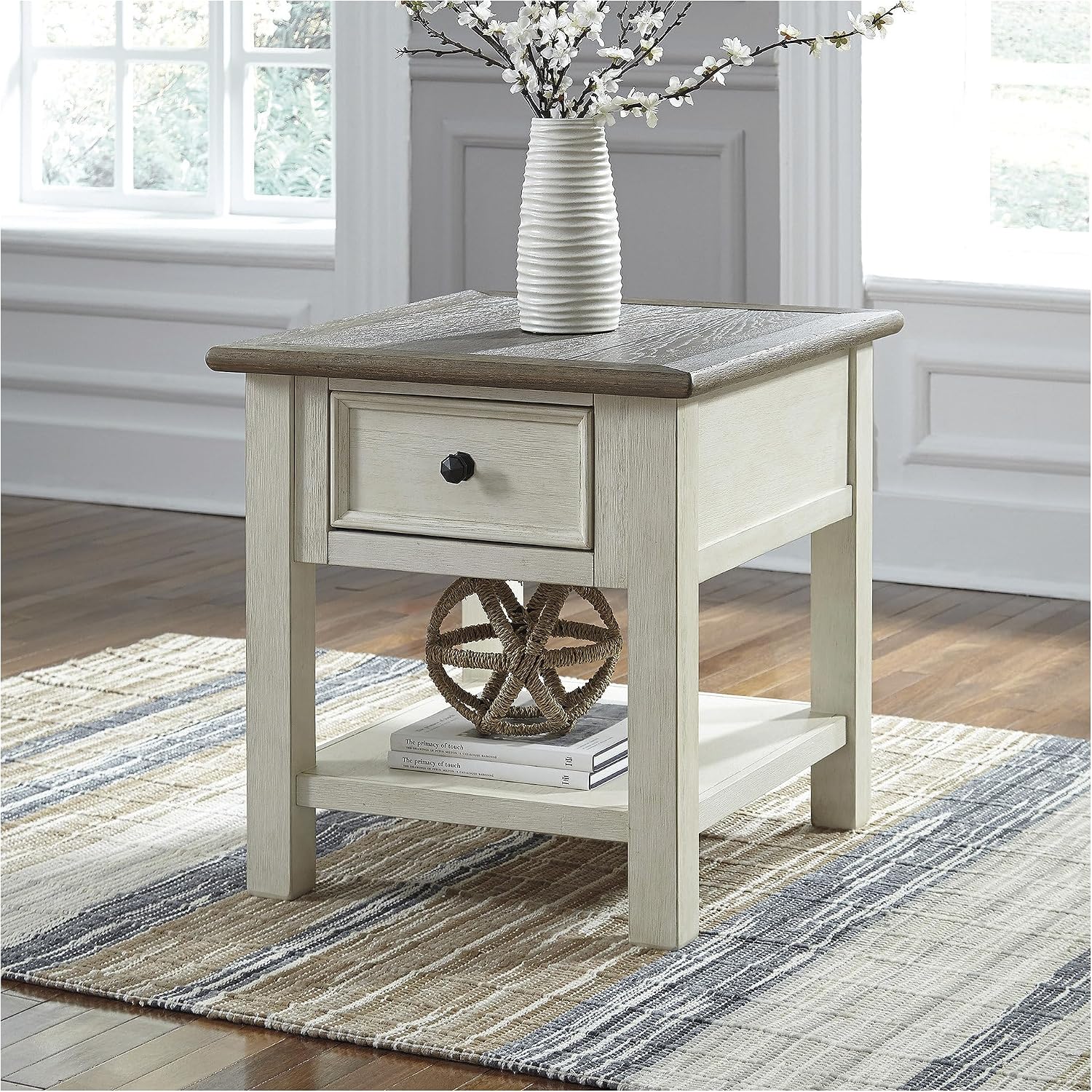 Signature Design by Ashley Bolanburg End Table for Living Room, Two-Tone Distressed Wood Side Table with Smooth-Gliding Drawer, Farmhouse Plank-Style Top, Ideal Night Stand Use, Antique White/Oak